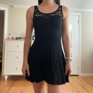 Cute Black Lace Dress with Sweetheart Neckline from Material Girl, XS